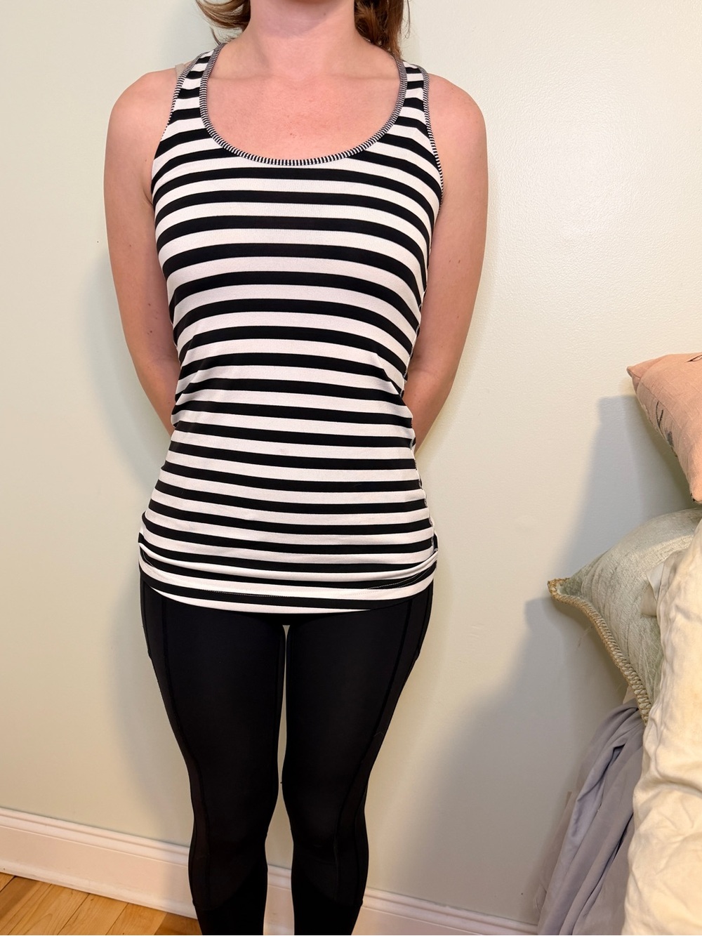 Lululemon Black White Striped Racerback Tank Top Flowy Athletic Size Small